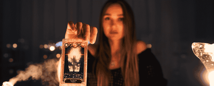 Unpredicted Ways To Recognize The Solutions by Celebrity Tarot Card Reader in Mumbai