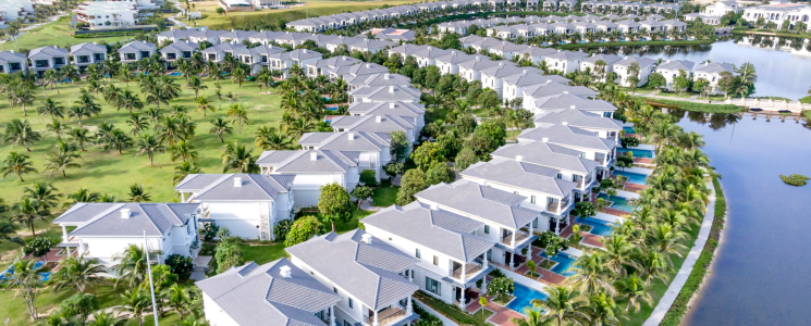 Why Should You Invest In Independent Villas In Juhu?